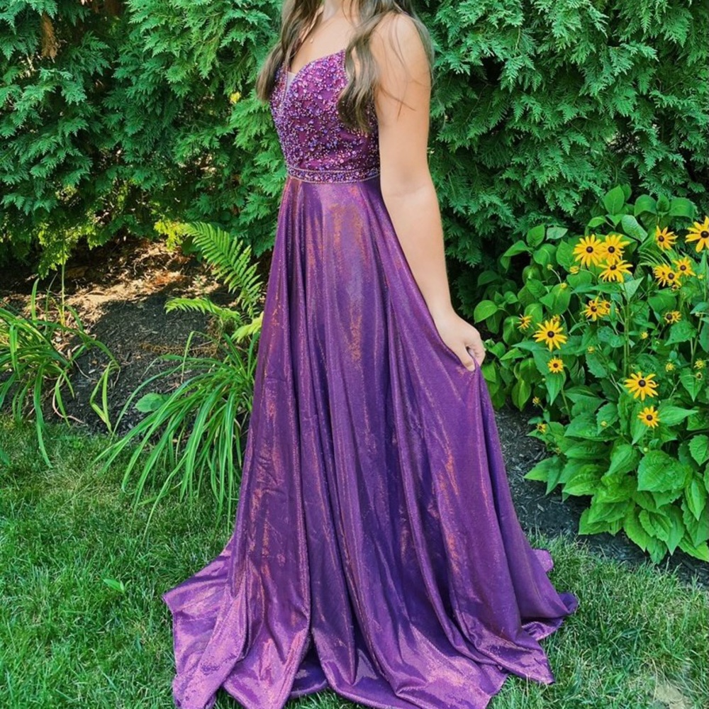 BRAND NEW PROM DRESS - Picture 5 of 8
